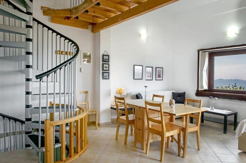 Katevi Luxury Seafront Villa Ierissós Luaran gambar
