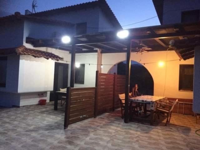 Katevi Luxury Seafront Villa Ierissós Luaran gambar